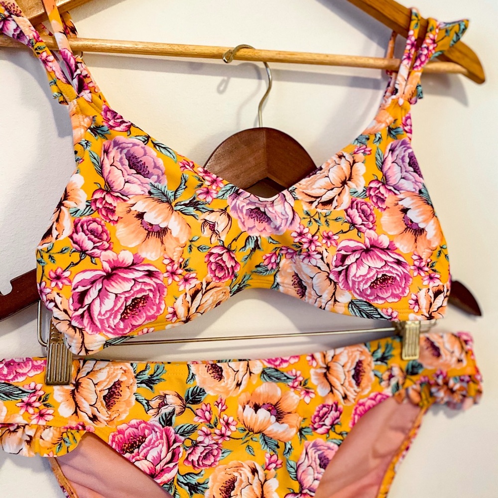 Floral Bikini NWOT